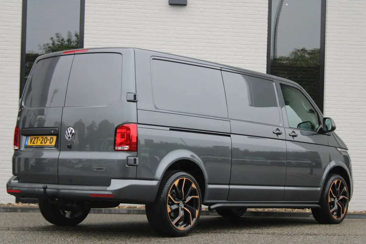 2.0 TDI Automaat / Bulli / Lang / 75 edition / Leer / Vol Opties / Nette Staat