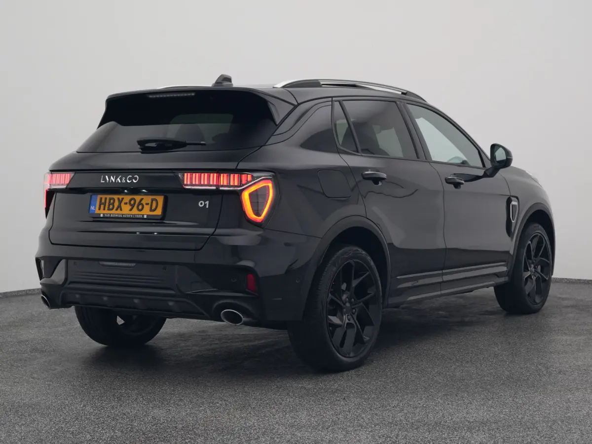 1.5 Plug-in Hybrid | 360° | BLACK | ZWARTE HEMEL | STUURVERWARMING | NLD AUTO
