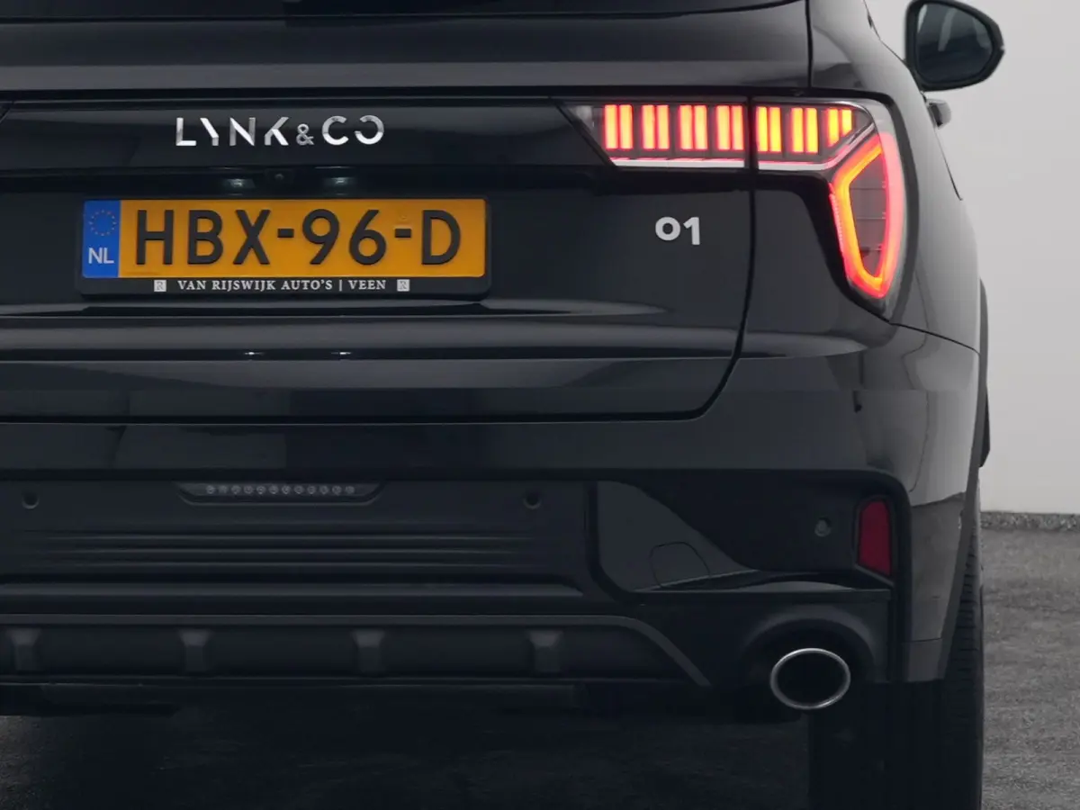 1.5 Plug-in Hybrid | 360° | BLACK | ZWARTE HEMEL | STUURVERWARMING | NLD AUTO