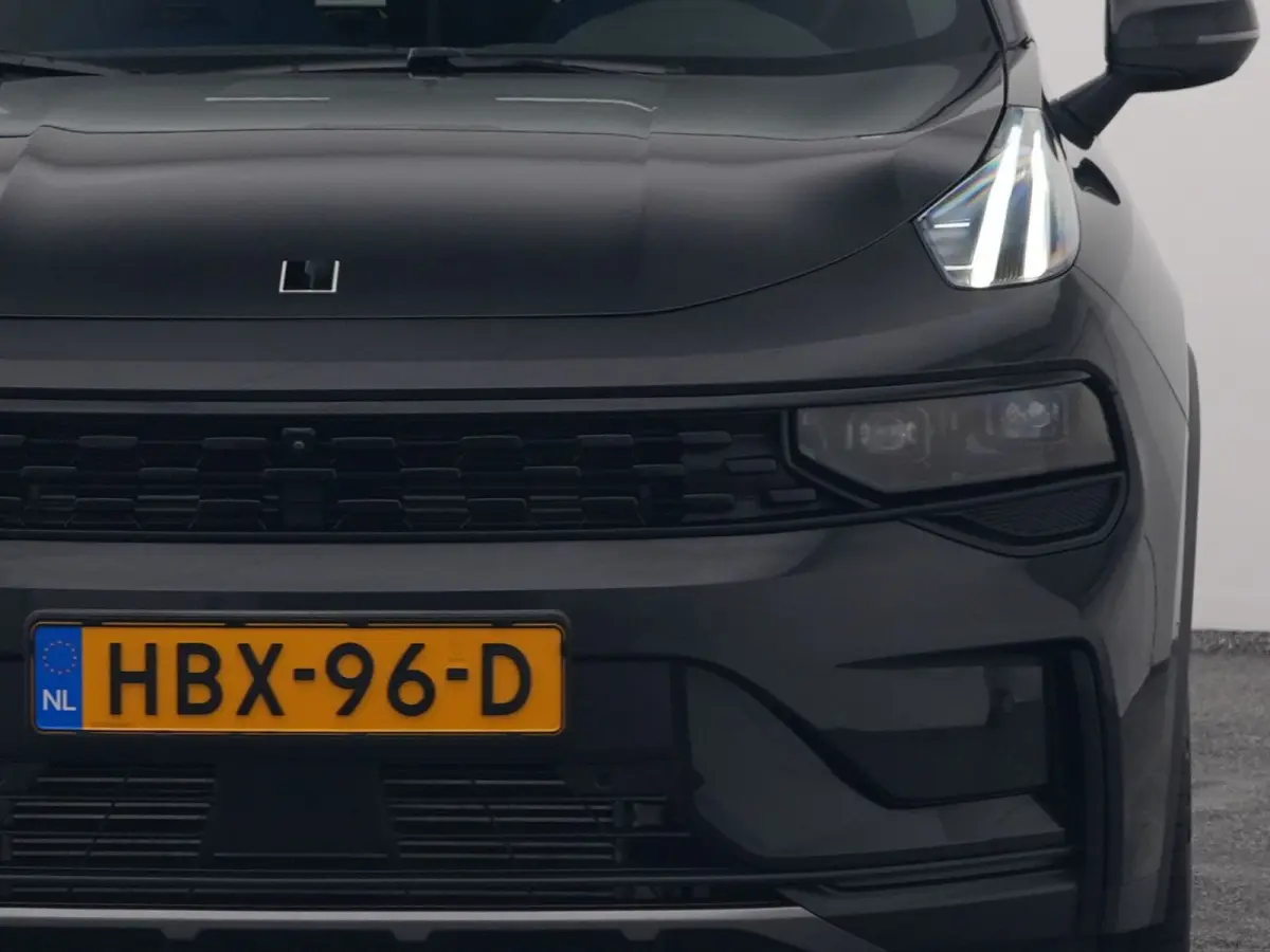 1.5 Plug-in Hybrid | 360° | BLACK | ZWARTE HEMEL | STUURVERWARMING | NLD AUTO