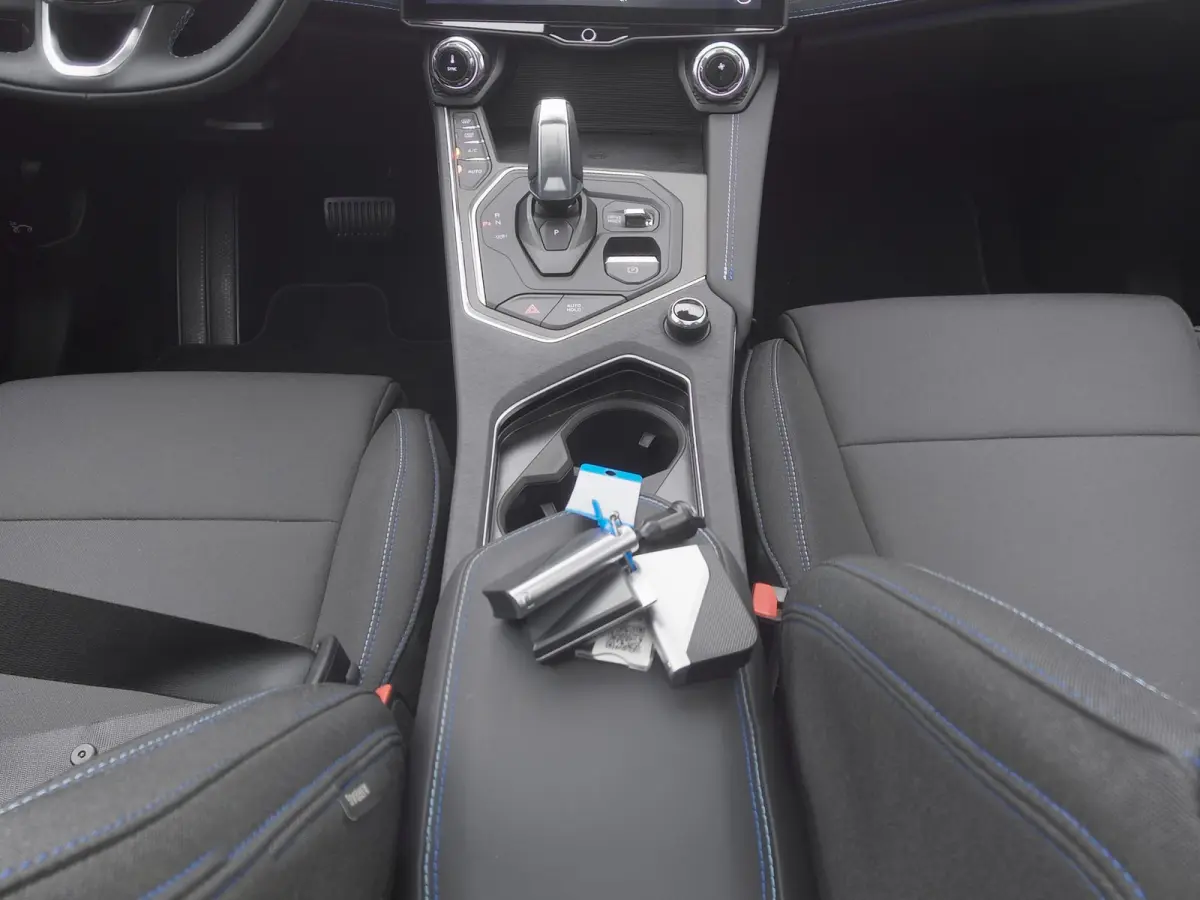 1.5 Plug-in Hybrid | 360° | BLACK | ZWARTE HEMEL | STUURVERWARMING | NLD AUTO