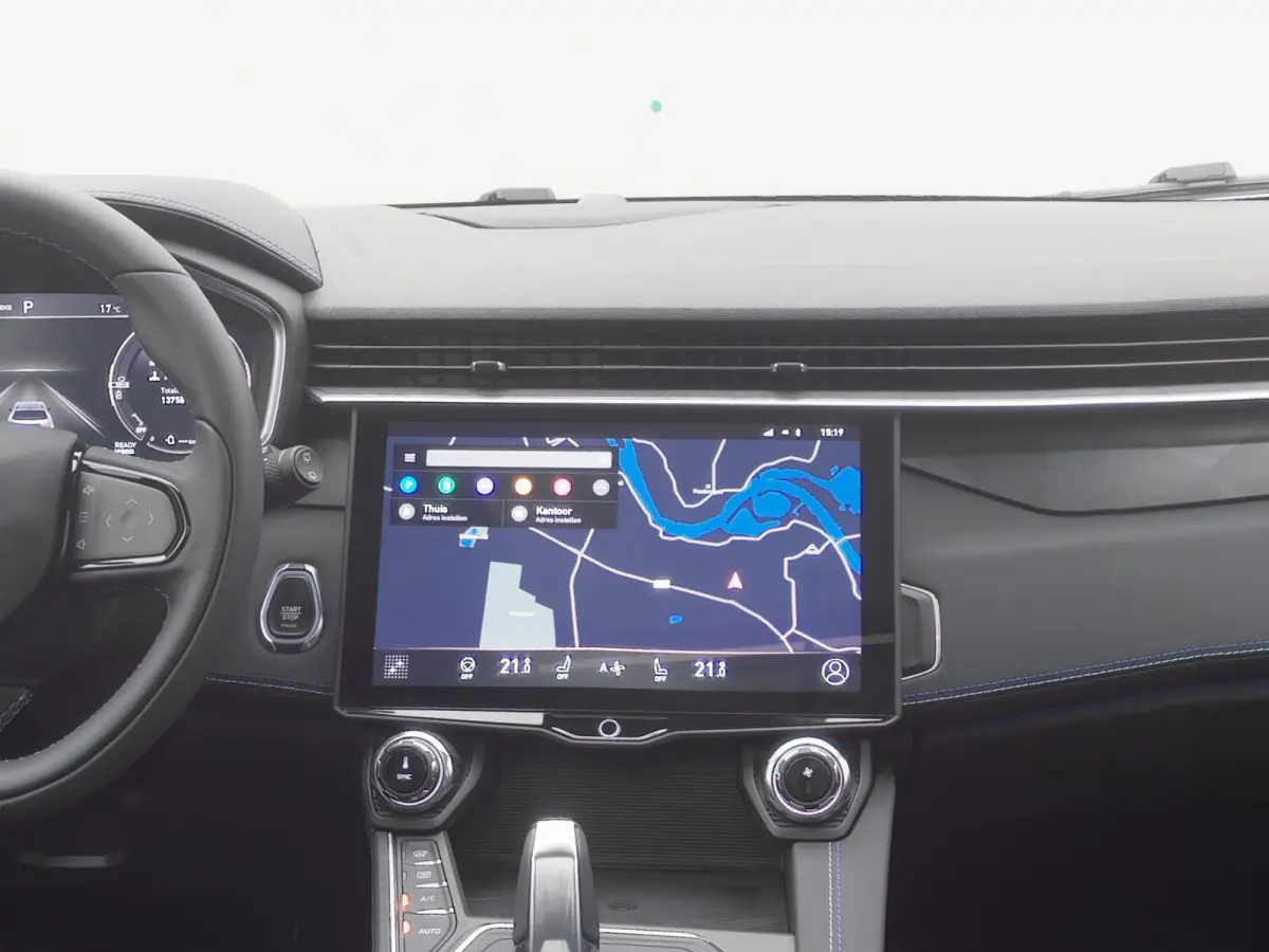 1.5 Plug-in Hybrid | 360° | BLACK | ZWARTE HEMEL | STUURVERWARMING | NLD AUTO
