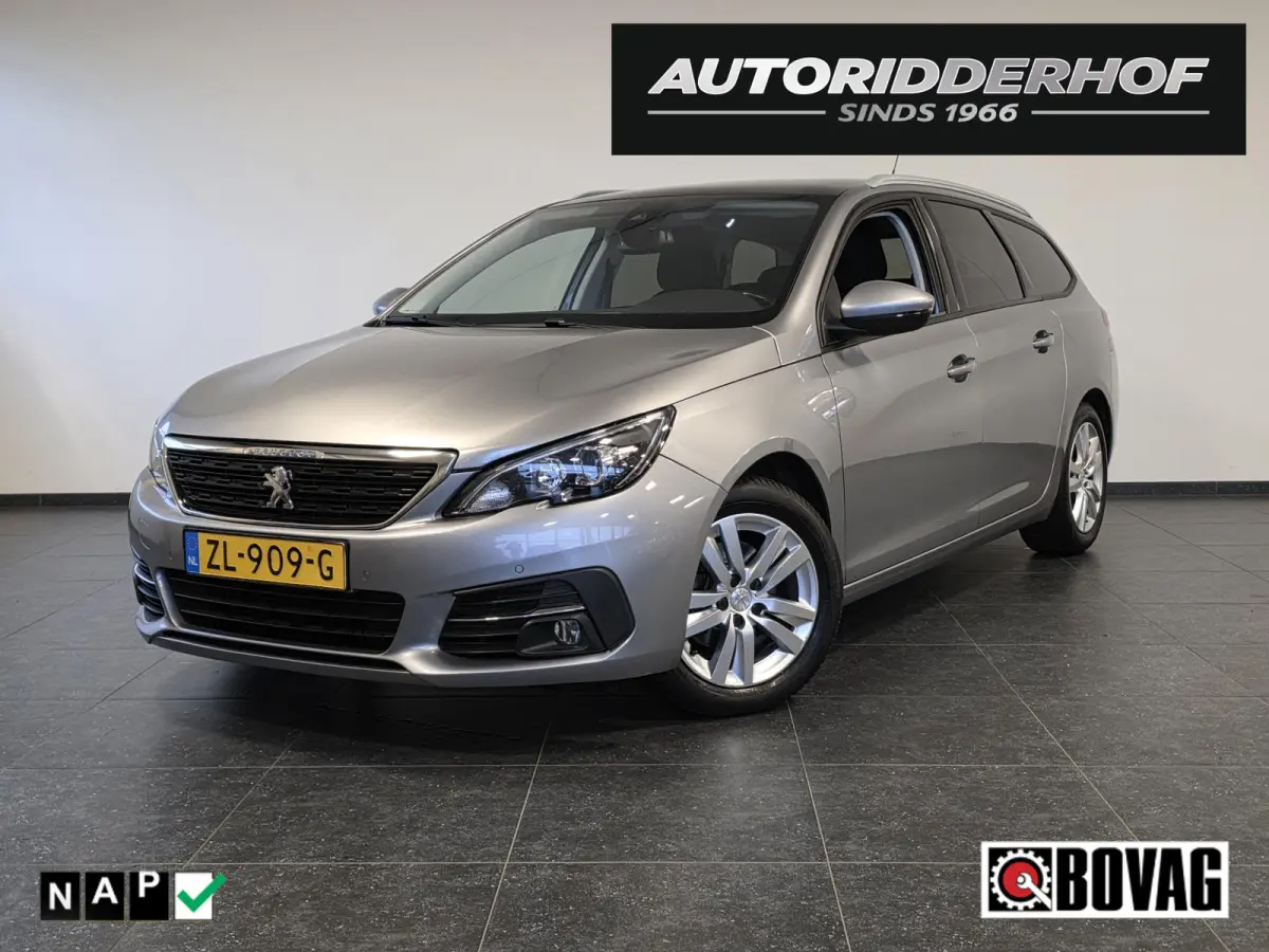1.2 PureTech Blue Lease Executive | NL-Auto | 100% Onderhouden | Pano |
