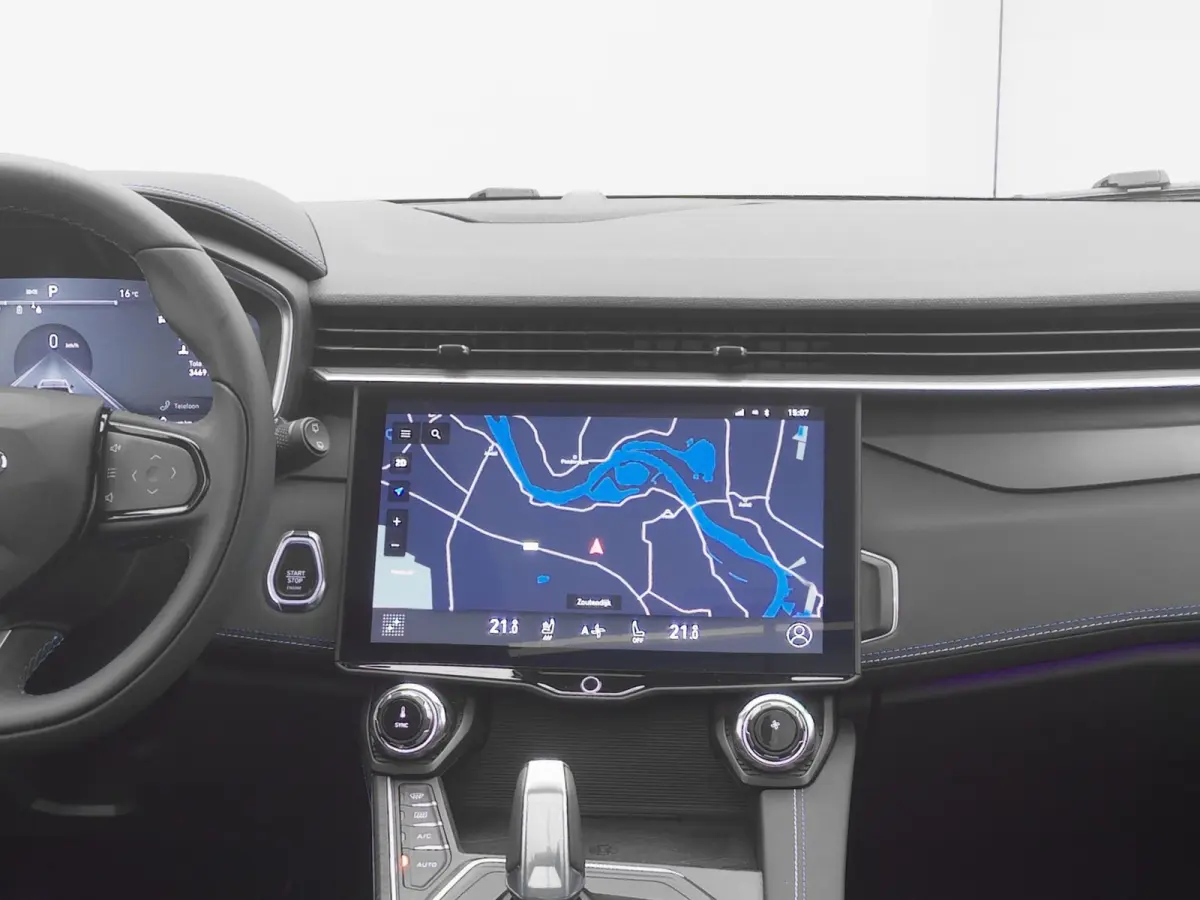 1.5 Plug-in Hybrid | 360° | BLACK | ZWARTE HEMEL | NLD AUTO