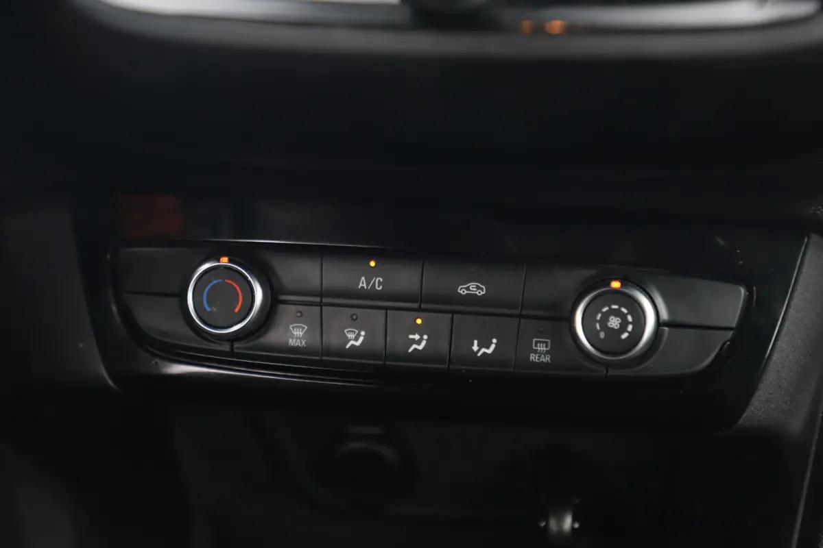 1.2 Edition 102PK LMV Navigatie Carplay Android Airco Cruise Control
