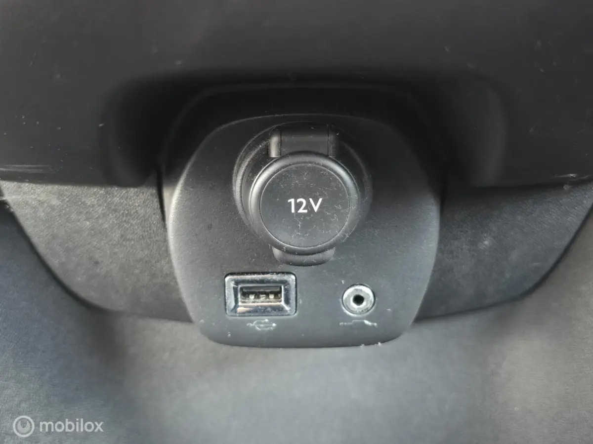 1.0 VVT-i x-now 77000km! Nieuwe banden!