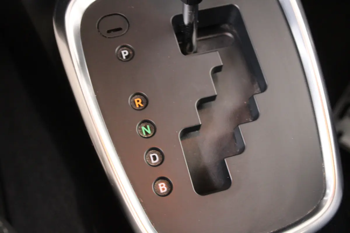 1.5 Hybrid Executive | Achteruitrijcamera | Climate control | Cruise control | Navigatie |