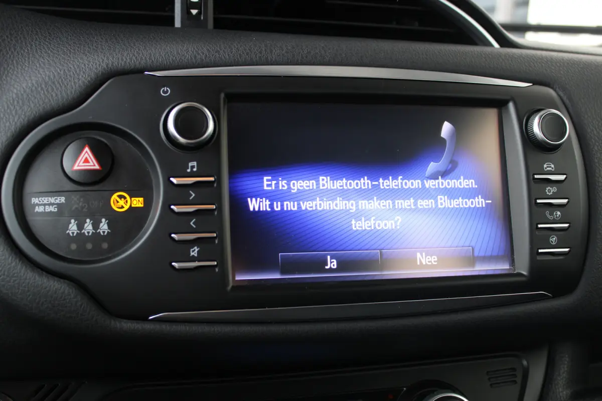 1.5 Hybrid Executive | Achteruitrijcamera | Climate control | Cruise control | Navigatie |