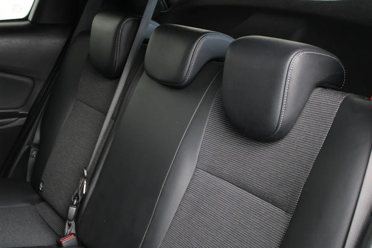 1.5 Hybrid Executive | Achteruitrijcamera | Climate control | Cruise control | Navigatie |