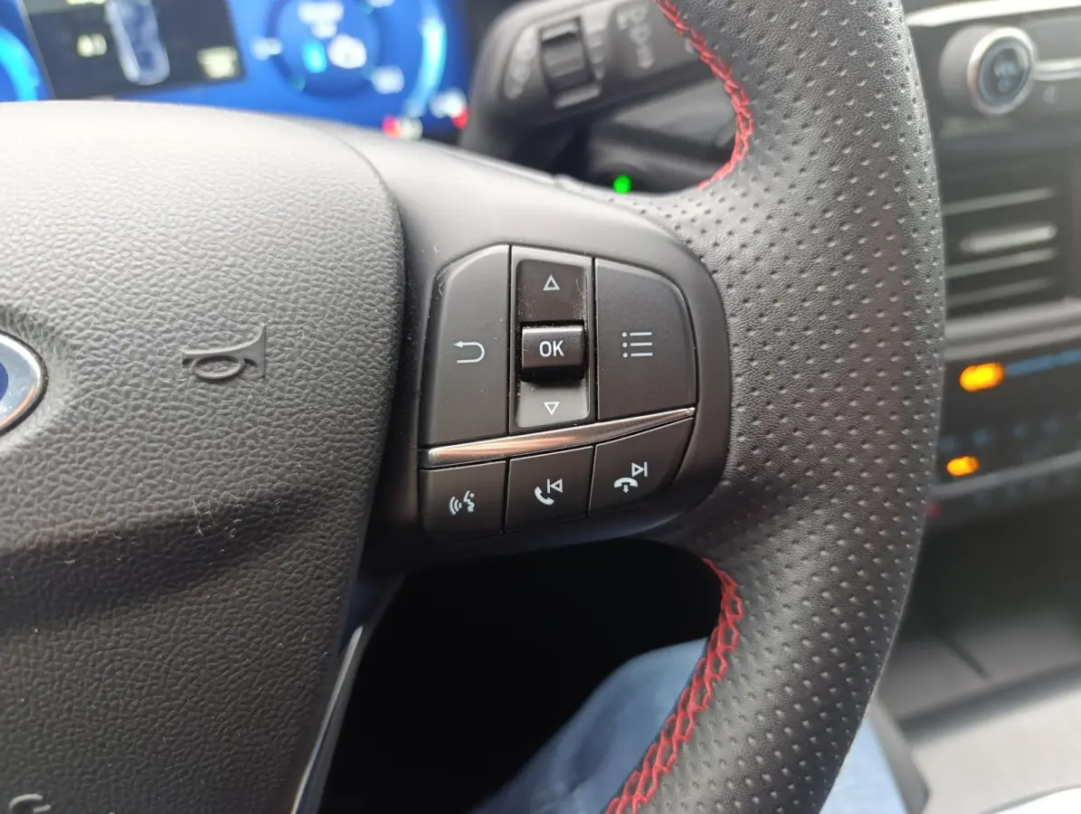 2.5 PHEV Graphite Tech Edition | Panodak | Adaptieve Cruise | Stoel/stuur voorruitverwarming | Elek. trekhaak | B&O Audio | Elek. klep | Dealeronderhouden
