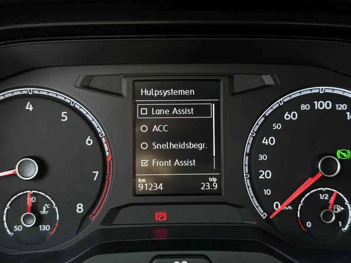 1.5 TSI 150PK DSG BUSINESS CARPLAY/NAVI/PDC