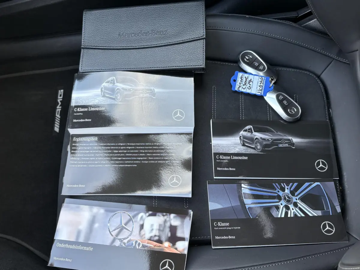 300 e Business Solution AMG ORIG. NL NAP| EERSTE EIGENAAR| PANO| MEMORY STOELEN| 360 CAMERA| STOELVERWARMING| NIGHT PAKKET|