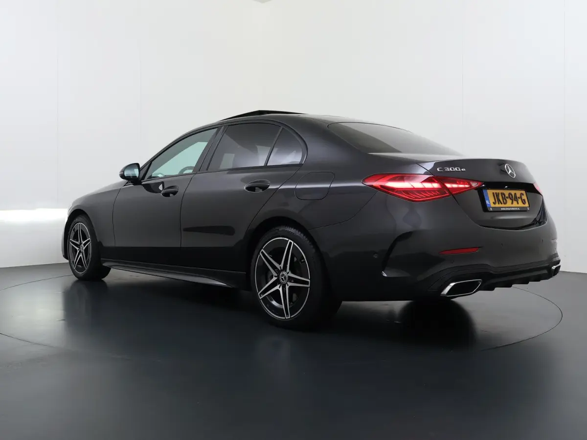C300 e Business Solution AMG ORIG. NL NAP| EERSTE EIGENAAR| PANO| MEMORY STOELEN| 360 CAMERA| STOELVERWARMING| NIGHT PAKKET|