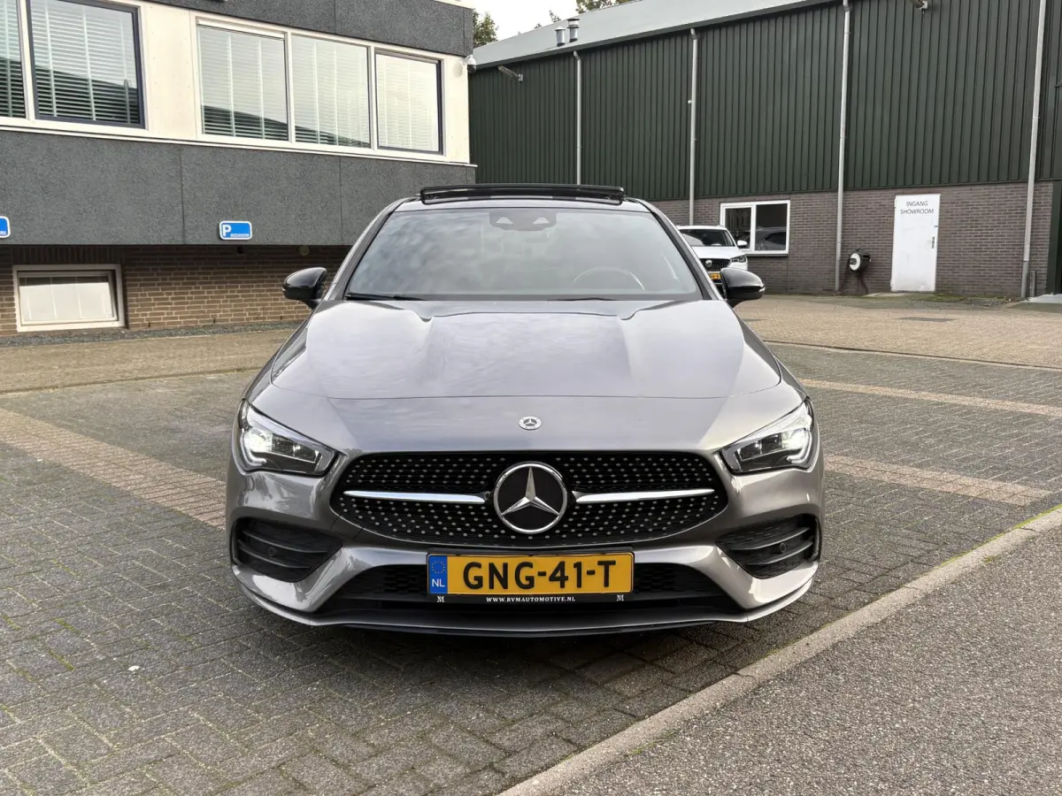200 Luxury Line STOELVERWARMING | PANORAMADAK | APPLE CARPLAY / ANDROID AUTO | CRUISE CONTROL | ACHTERUITRIJ CAMERA |