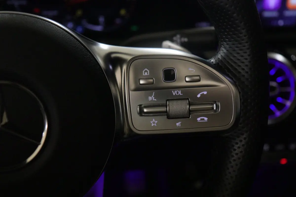 200 ORANGE EDITION/PANO/CARPLAY/MEM/ACC/VOL