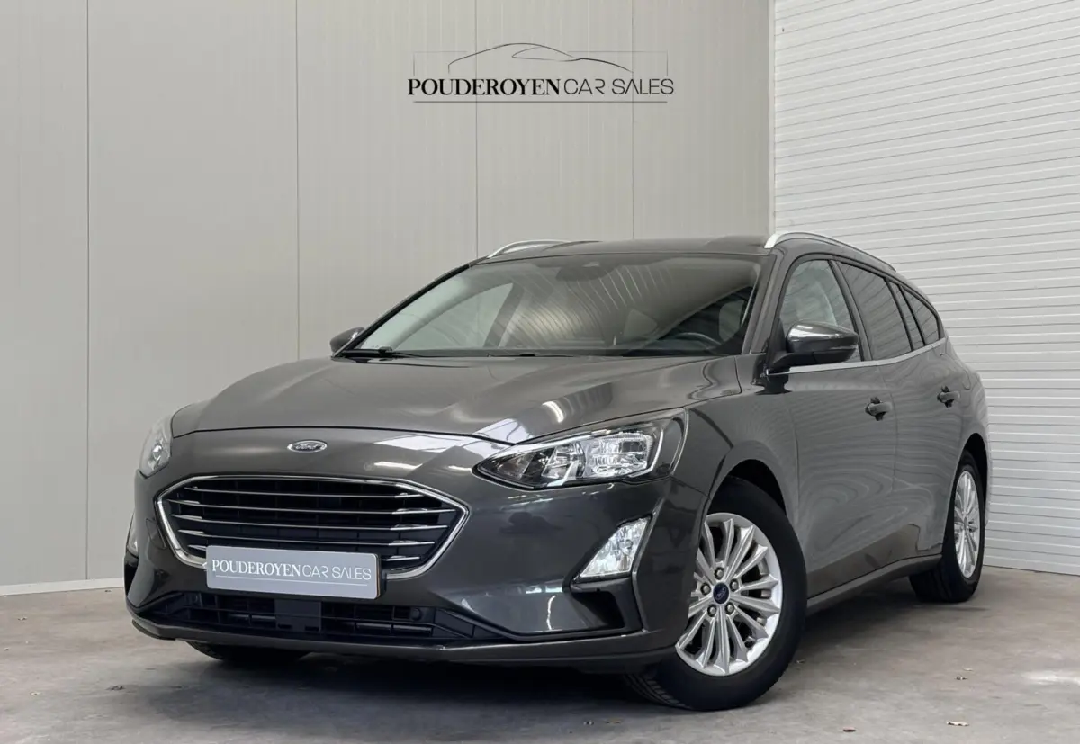 1.0 EcoBoost Hybrid Titanium X / NL Auto / 1e Eigenaar / Lage KM stand / Trekhaak!