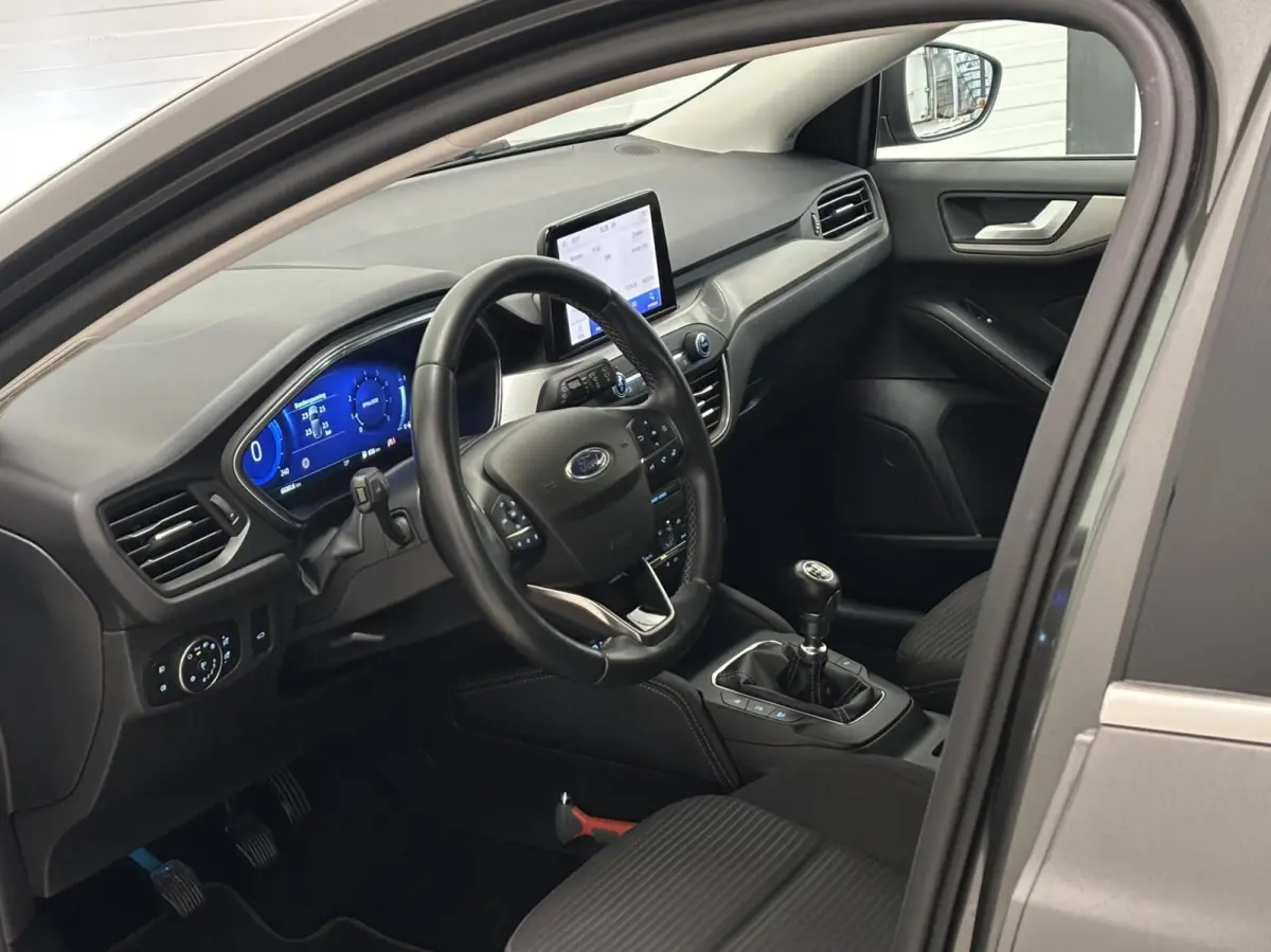 1.0 EcoBoost Hybrid Titanium X / NL Auto / 1e Eigenaar / Lage KM stand / Trekhaak!