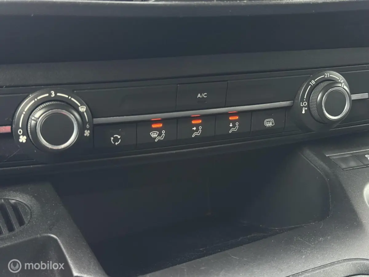 bestel 1.6 BlueHDI Premium 100PK / Cruise / Airco