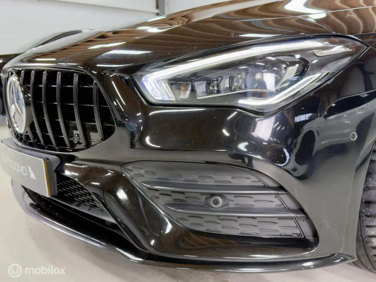 200 AMG | Pano | Dodehoek | Beam | Stoelverwarming | Sfeer | Night | 18" | NAP | Camera | Leer/Alcantara | Verkeerslichtweergave+ | Widescreen | DYNAMIC