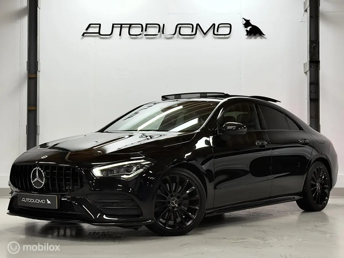 200 AMG | Pano | Dodehoek | Beam | Stoelverwarming | Sfeer | Night | 18" | NAP | Camera | Leer/Alcantara | Verkeerslichtweergave+ | Widescreen | DYNAMIC