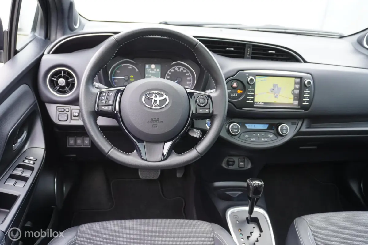 1.5 Hybrid Premium
