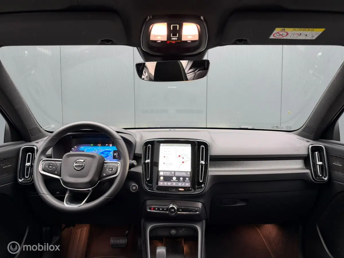 2.0 B4 Ultimate Dark | Trekhaak | Blis | Adapt. Cruise | Harman Kardon | Memory stoelen |