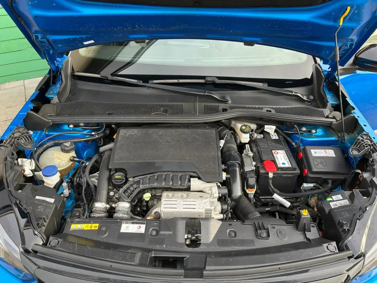 1.2 PureTech GT-Line|1e Eigenaar|Automaat|Navigatie|Camera|CruiseControl|PDC|Climatronic|APK tot 2028||