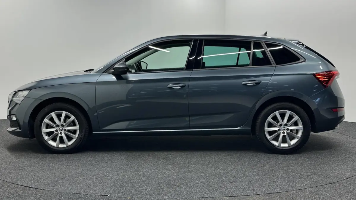 1.0 TSI Style CARPLAY NAVI CRUISE LM ECC STOELVERWARMING.