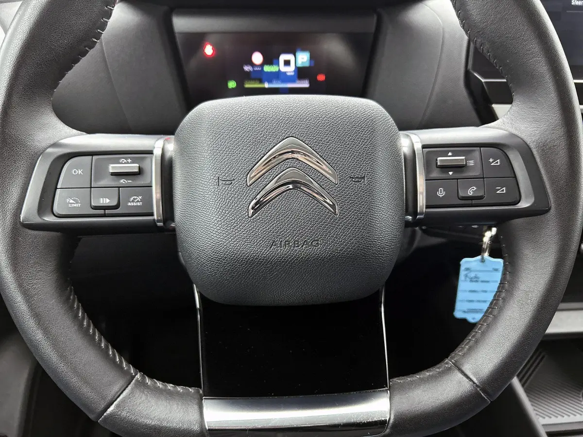 136pk Feel 50 kWh Automaat ACCU 93,4%| 1ste Eigenaar | Apple Carplay/Android Auto | Climate Control | Full-LED | 18"LMV | Cruise Control | Parkeersensoren |
