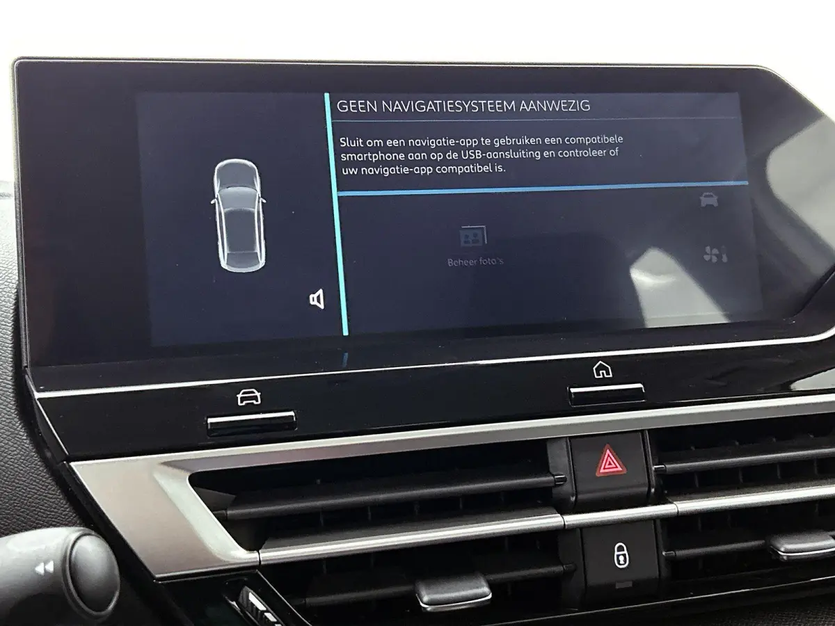 136pk Feel 50 kWh Automaat ACCU 93,4%| 1ste Eigenaar | Apple Carplay/Android Auto | Climate Control | Full-LED | 18"LMV | Cruise Control | Parkeersensoren |