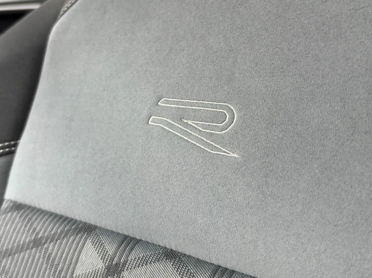1.0 TSI 95pk DSG R-Line | Carplay | Virtual cockpit | Camera | Stoelverwarming