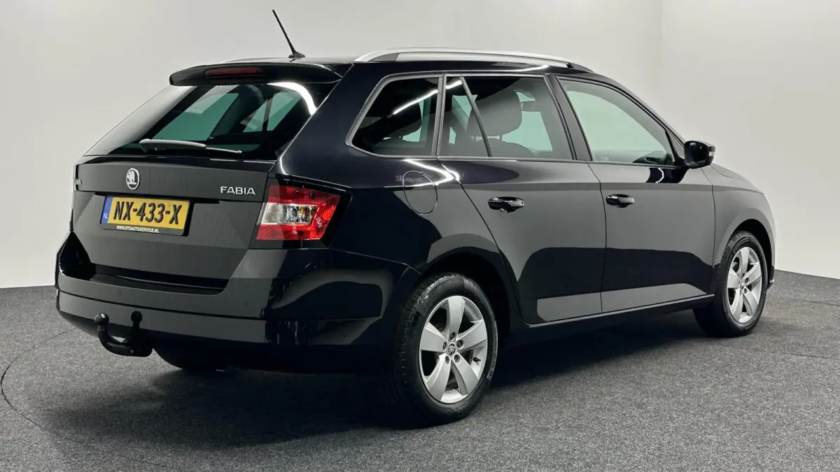 1.2 TSI Style TREKHAAK NAVI CRUISE LM 82000KM.