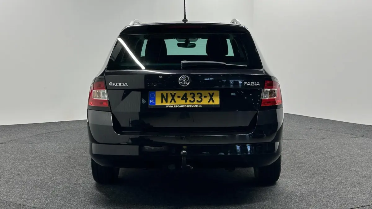 1.2 TSI Style TREKHAAK NAVI CRUISE LM 82000KM.