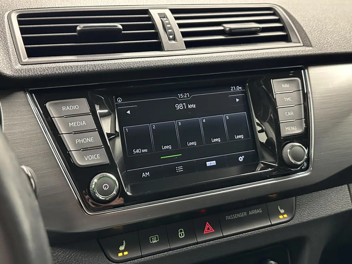 1.2 TSI Style TREKHAAK NAVI CRUISE LM 82000KM.