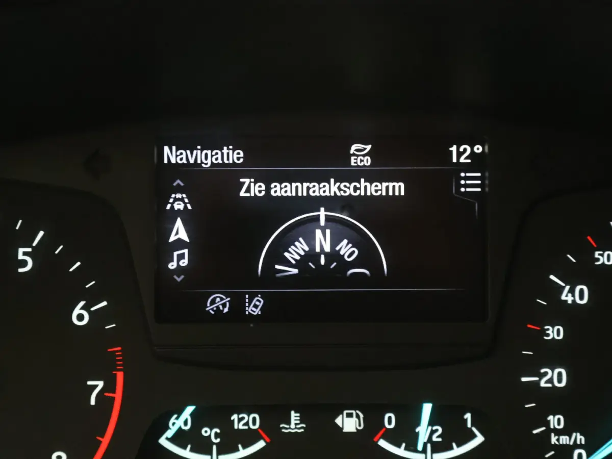 1.0 E.B. ST-LINE + CARPLAY | DAB | 17 INCH | NAVIGATIE | VOORRUITVERWARMING