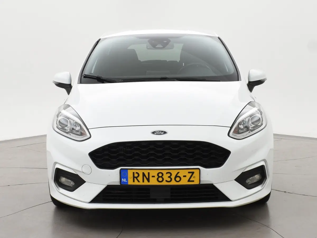 1.0 E.B. ST-LINE + CARPLAY | DAB | 17 INCH | NAVIGATIE | VOORRUITVERWARMING