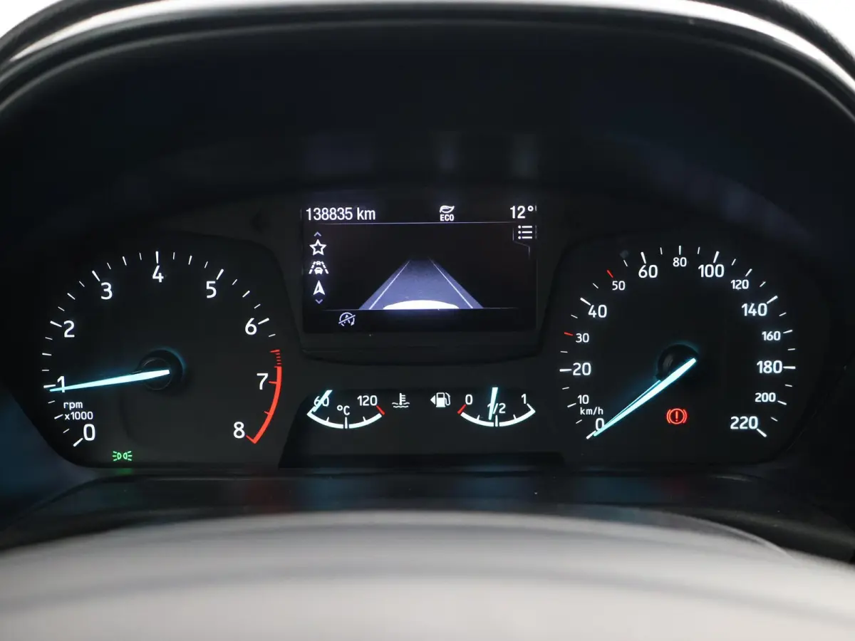 1.0 E.B. ST-LINE + CARPLAY | DAB | 17 INCH | NAVIGATIE | VOORRUITVERWARMING