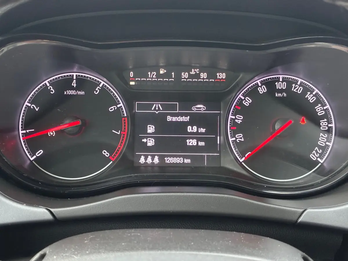 1.4 Favourite|Airco|CarPlay|Trekhaak|PDC|NAP|Elektr.ramen|LM-Velgen|Nieuwe APK|