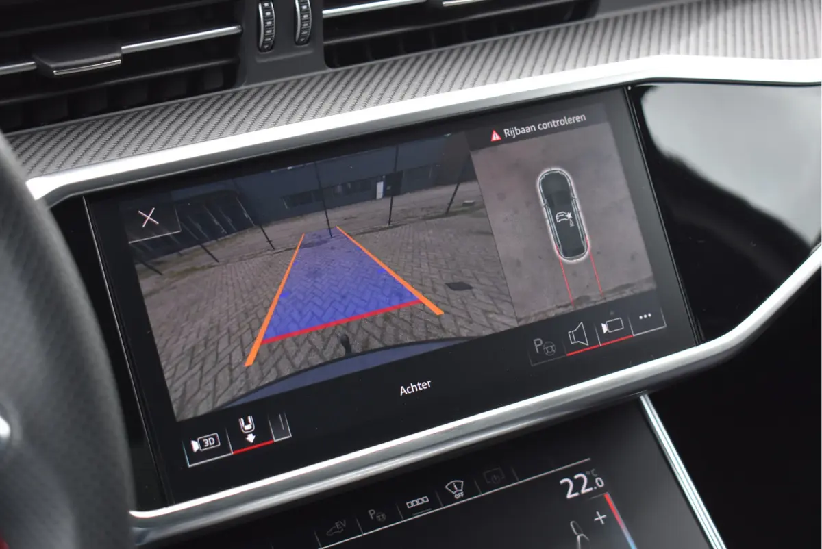 55 TFSI e Quattro S-Line Competition Pano Soft-Close Matrix HD Navi Sfeer ACC Keyless S6 Diffusor 21 Inch Velgen