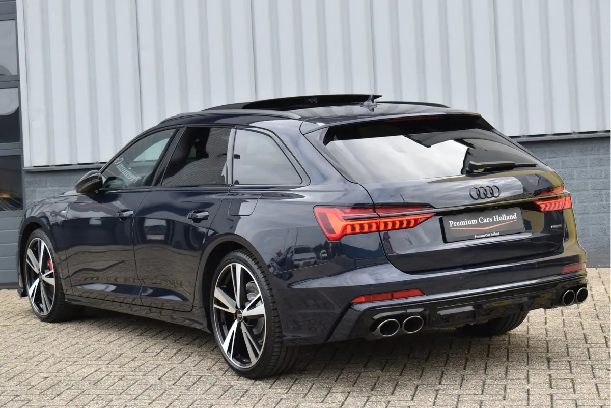 55 TFSI e Quattro S-Line Competition Pano Soft-Close Matrix HD Navi Sfeer ACC Keyless S6 Diffusor 21 Inch Velgen