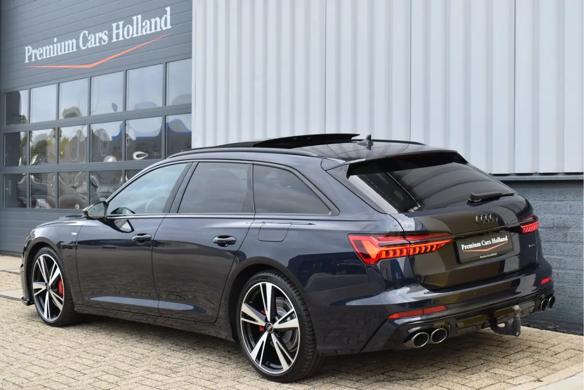 55 TFSI e Quattro S-Line Competition Pano Soft-Close Matrix HD Navi Sfeer ACC Keyless S6 Diffusor 21 Inch Velgen