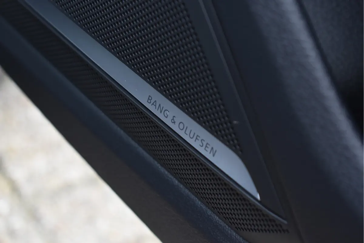 55 TFSI e Quattro S-Line Competition Pano Soft-Close Matrix HD Navi Sfeer ACC Keyless S6 Diffusor 21 Inch Velgen