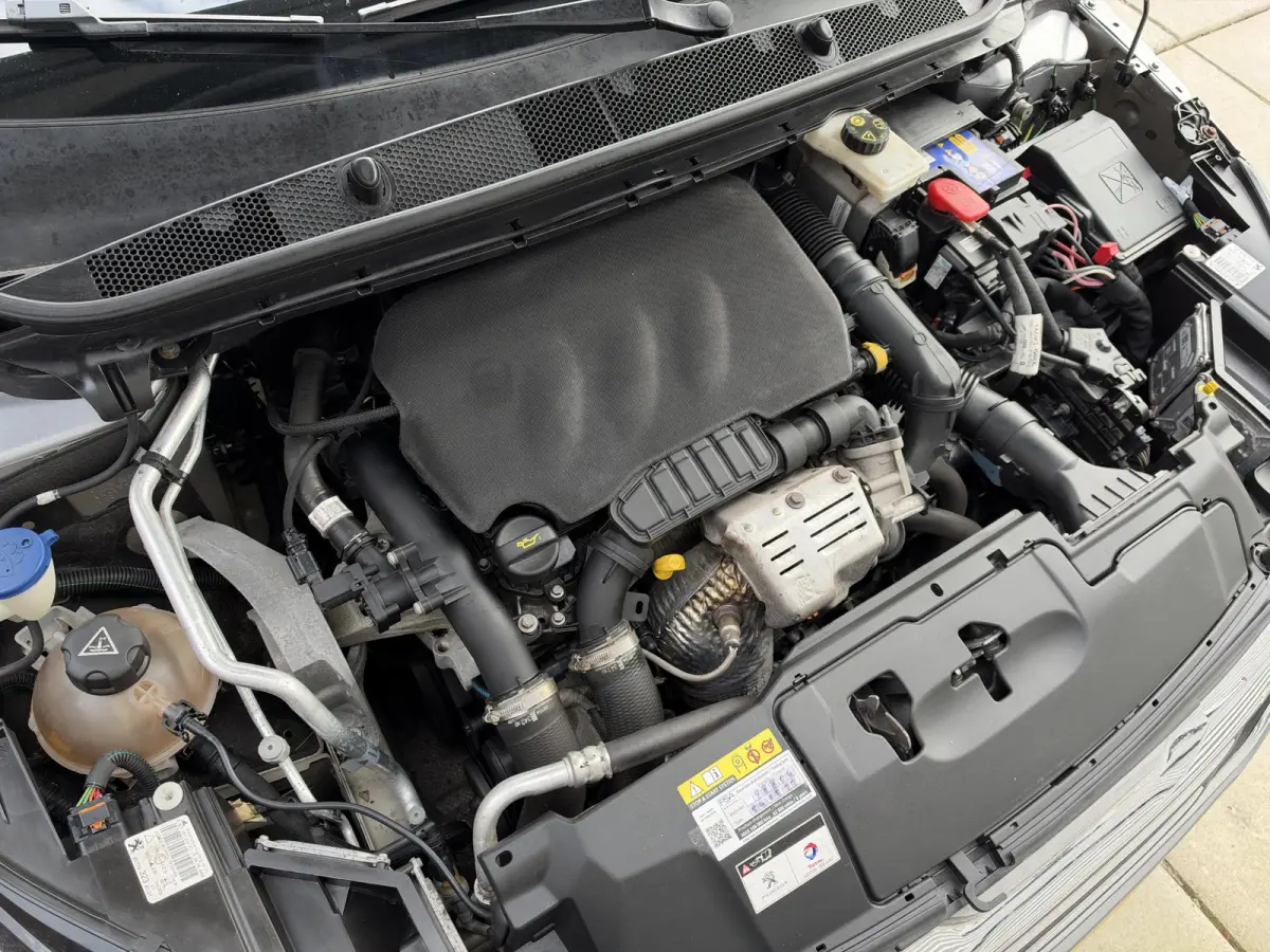 1.2 PureTech Blue Lease Premium Navi|Pano|Camera|Clima|Cruise|Stoelverwarming|N.A.P|APK tot 05-2027