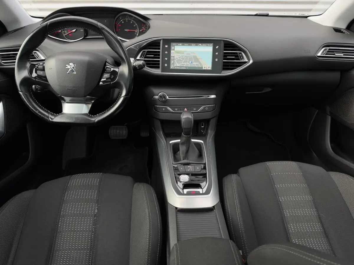 1.2 PureTech Blue Lease Premium Navi|Pano|Camera|Clima|Cruise|Stoelverwarming|N.A.P|APK tot 05-2027