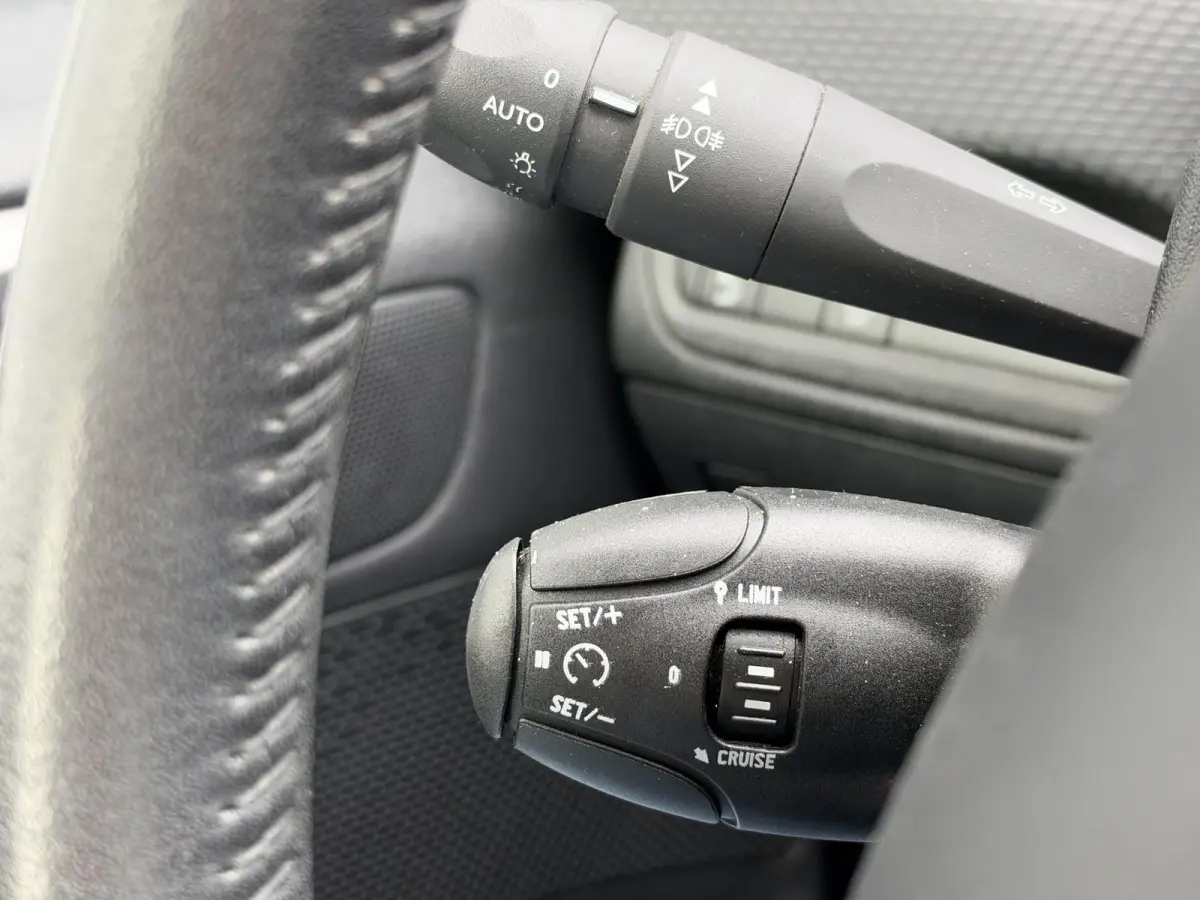 1.2 PureTech Active 1e Eigenaar|Navi|Carplay|D-riem vv in 2025|Clima|Cruise|PDC|N.A.P|Nieuwe APK bij Aflevering