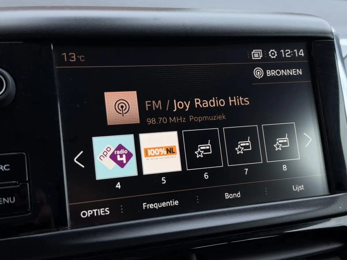 1.2 PureTech Active 1e Eigenaar|Navi|Carplay|D-riem vv in 2025|Clima|Cruise|PDC|N.A.P|Nieuwe APK bij Aflevering