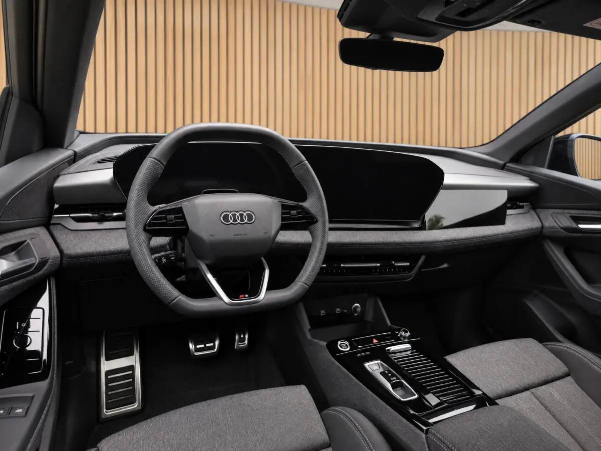 S edition performance 100 kWh |Pano |Elektr. Trekhaak |360° |Memory |Sfeer |ACC