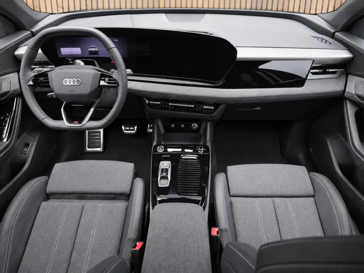 S edition performance 100 kWh |Pano |Elektr. Trekhaak |360° |Memory |Sfeer |ACC