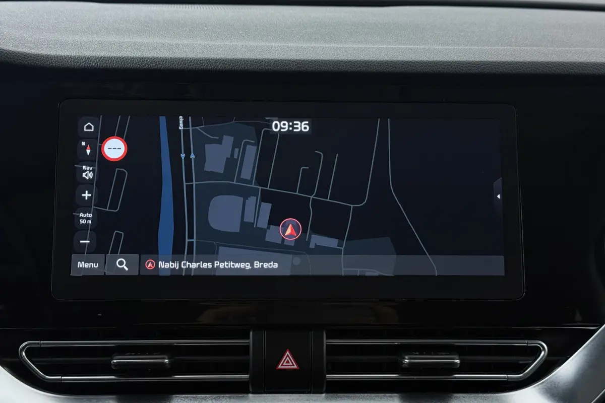 1.6 GDi Hybrid DynamicPlusLine (CAMERA, STOEL/STUUR VERWARMING, CRUISE ADAPTIEF)