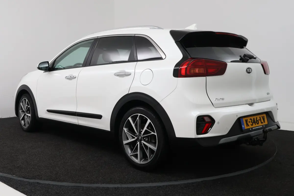 1.6 GDi Hybrid DynamicPlusLine (CAMERA, STOEL/STUUR VERWARMING, CRUISE ADAPTIEF)